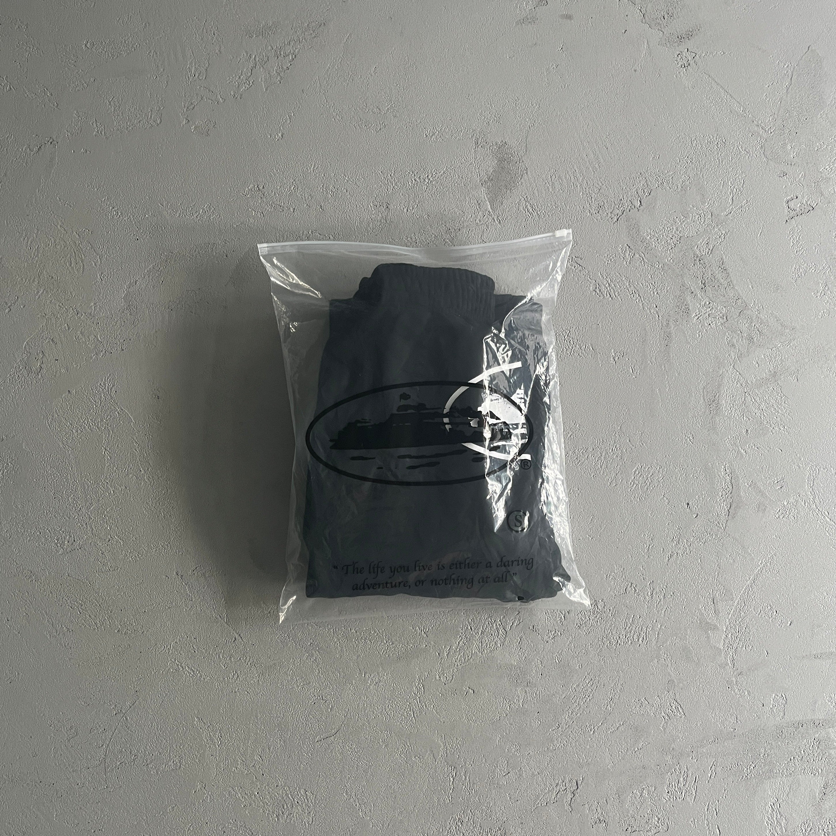 "Alcatraz-Tracksuit" Black and White